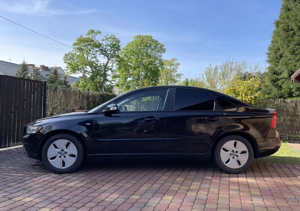 Volvo S40 cena 11900 przebieg: 320000, rok produkcji 2009 z Pyrzyce małe 46
